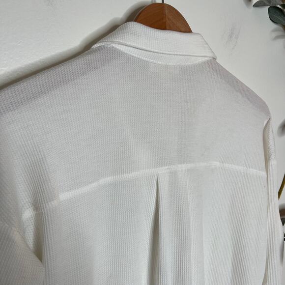 NWT WHite Waffle Knit Button Up LAST CALL - Picture 7 of 7